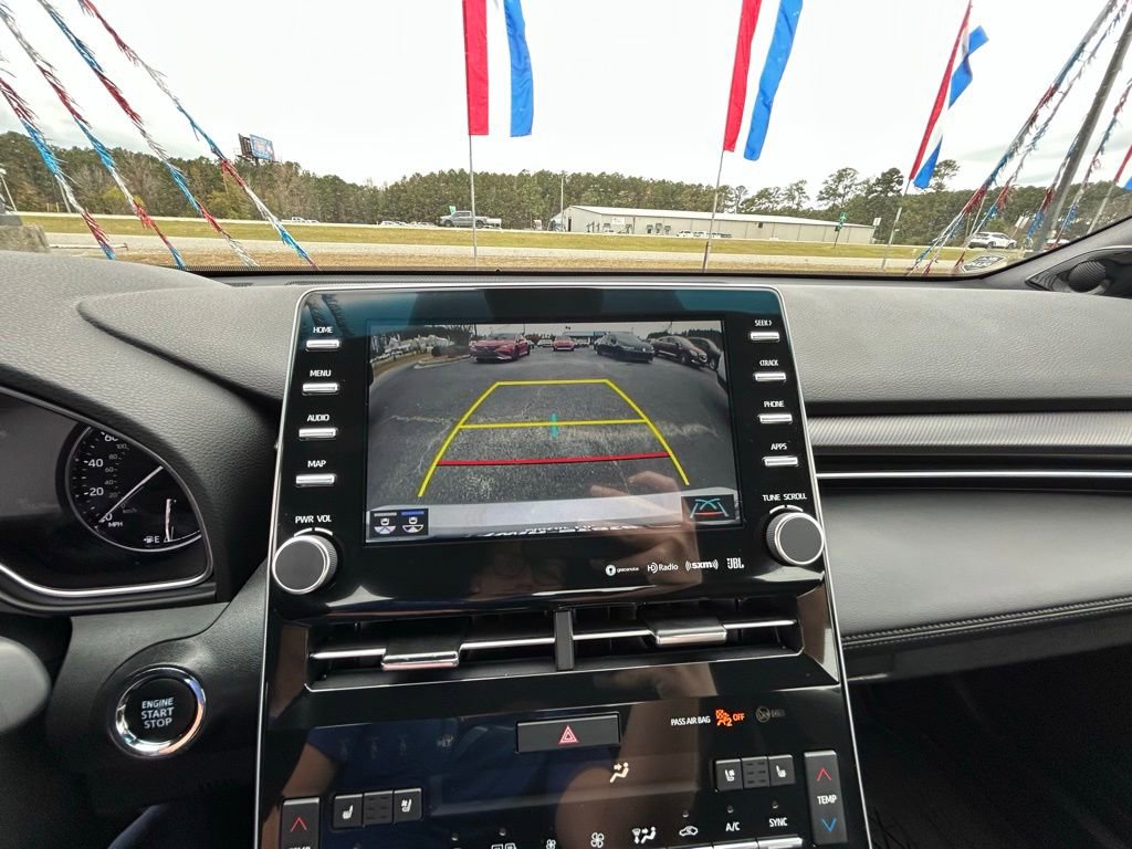 Used 2021 Toyota Avalon Touring image 37