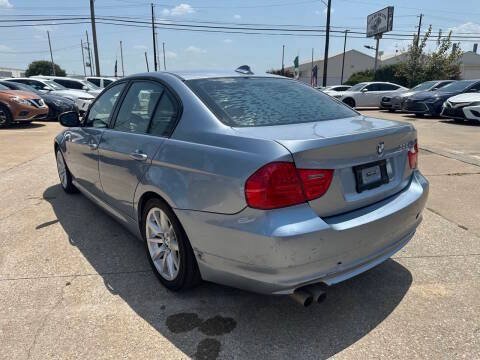 Used 2011 BMW 328i Sedan RWD image 7