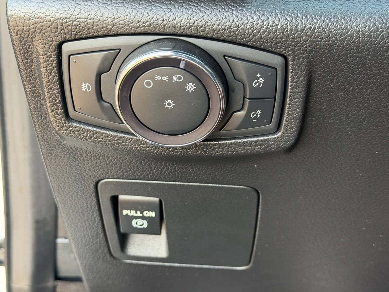 Used 2020 Ford Expedition XL RWD image 20