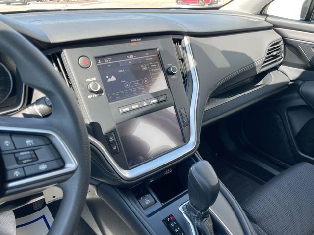 Certified 2025 Subaru Outback AWD/4WD image 21