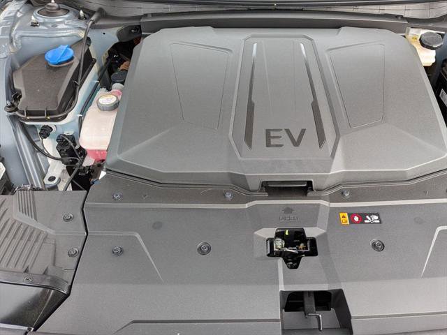 New 2025 Hyundai Ioniq 5 SE image 34