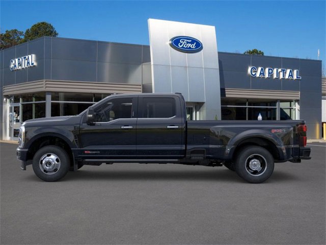 New 2026 Ford F350 Platinum image 3