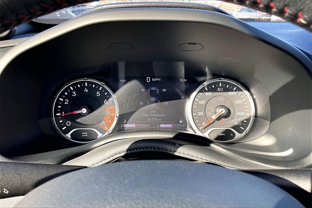 Used 2021 Jeep Renegade Trailhawk image 20