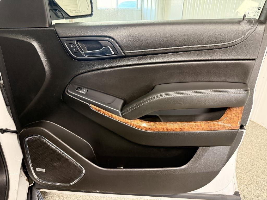 Used 2019 Chevrolet Suburban Premier AWD/4WD image 48