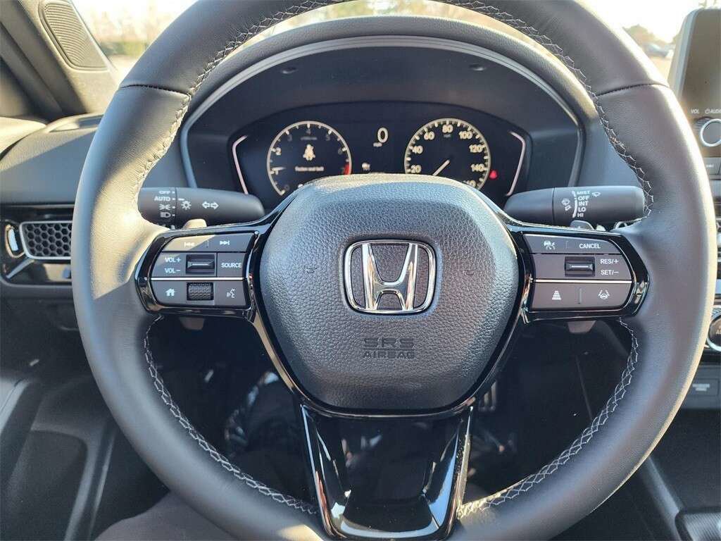 Used 2024 Honda Civic Sport image 22