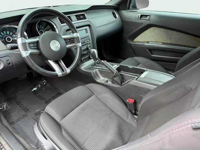 Used 2013 Ford Mustang Coupe image 13