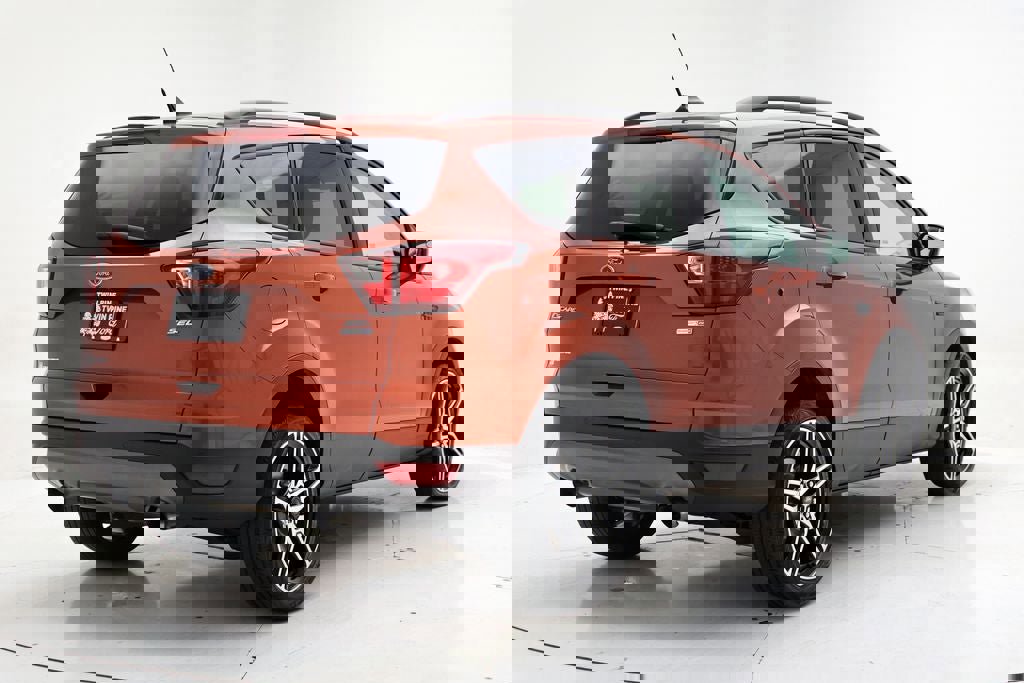 Used 2019 Ford Escape SEL AWD/4WD image 8