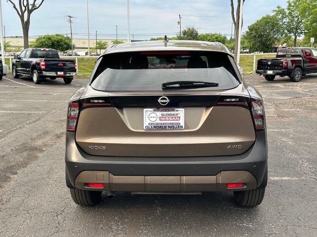 Used 2025 Nissan Kicks S AWD/4WD image 5