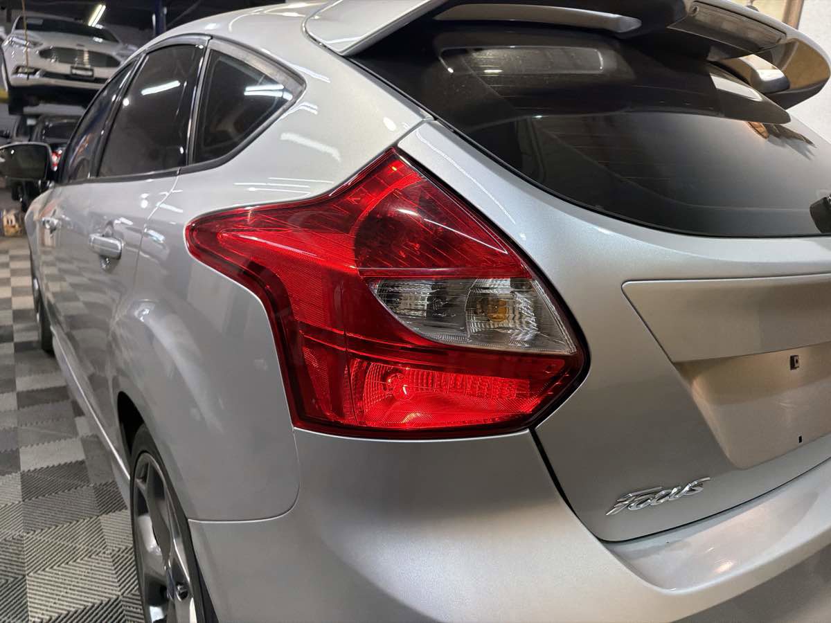 Used 2014 Ford Focus ST image 6