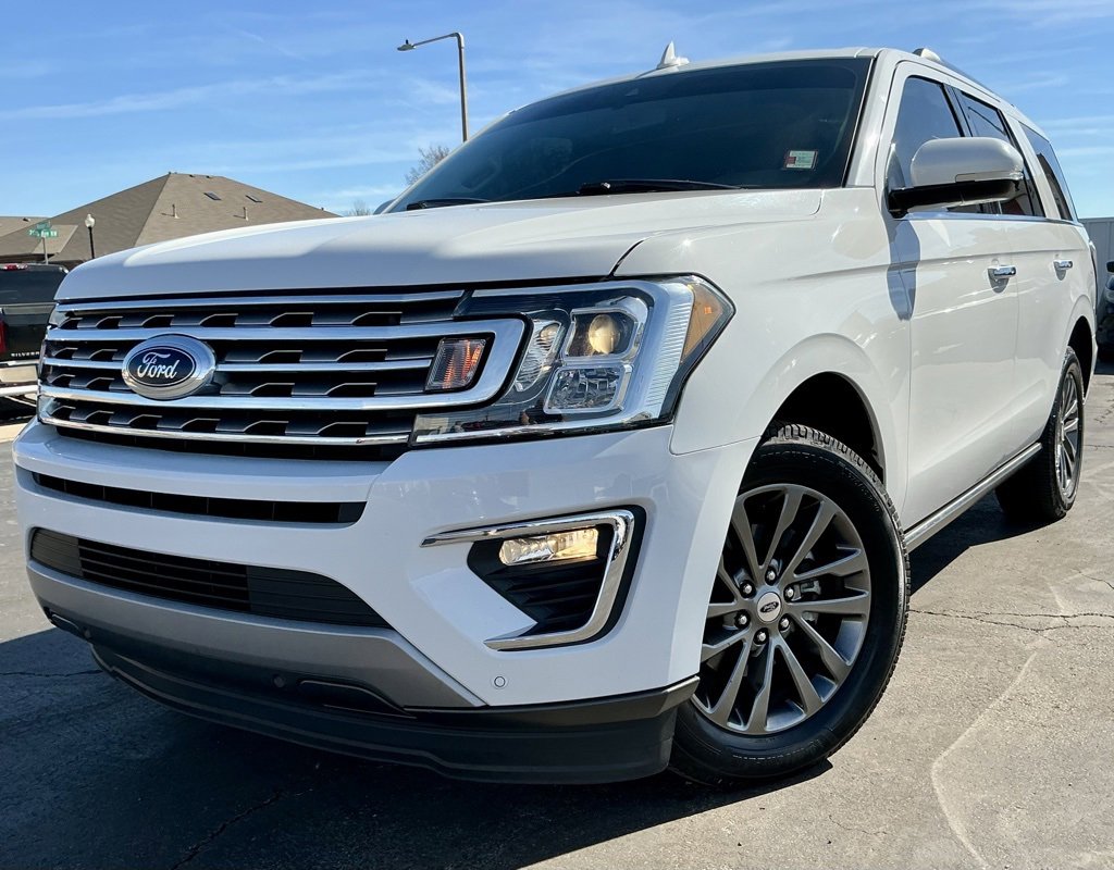 Used 2020 Ford Expedition Limited image 3