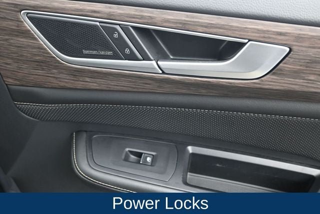 Used 2024 Volkswagen Atlas SEL Premium R-Line AWD/4WD image 19