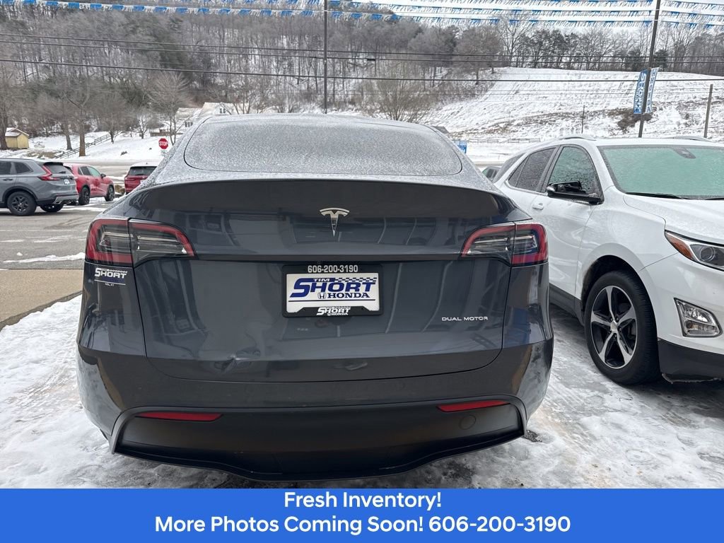 Used 2022 Tesla Model Y Long Range image 7
