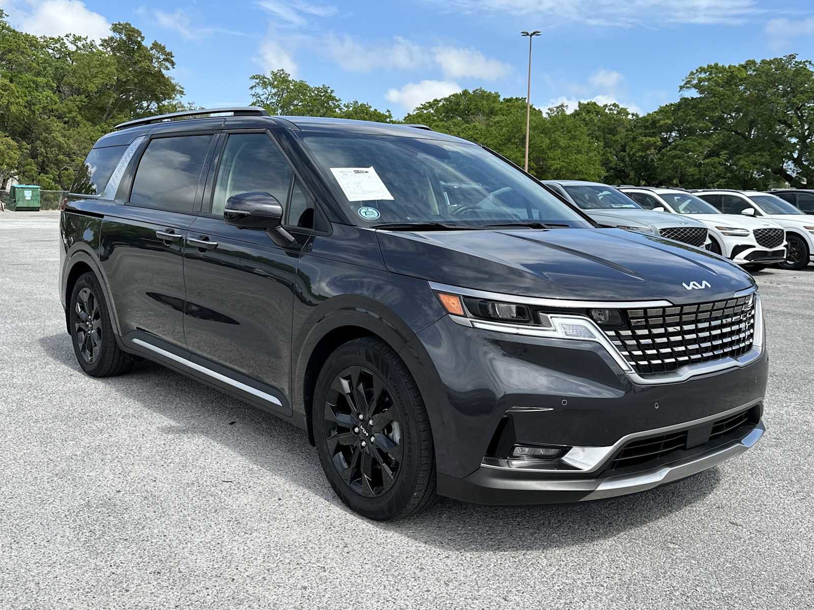 Used 2024 Kia Carnival SX image 2