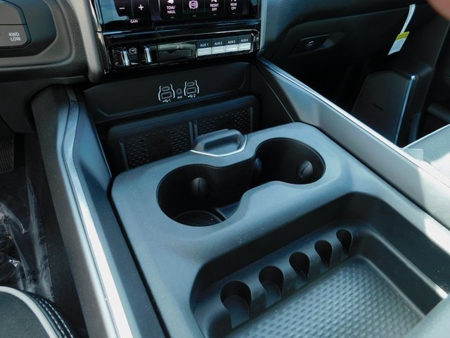 New 2025 RAM 2500 Laramie image 34