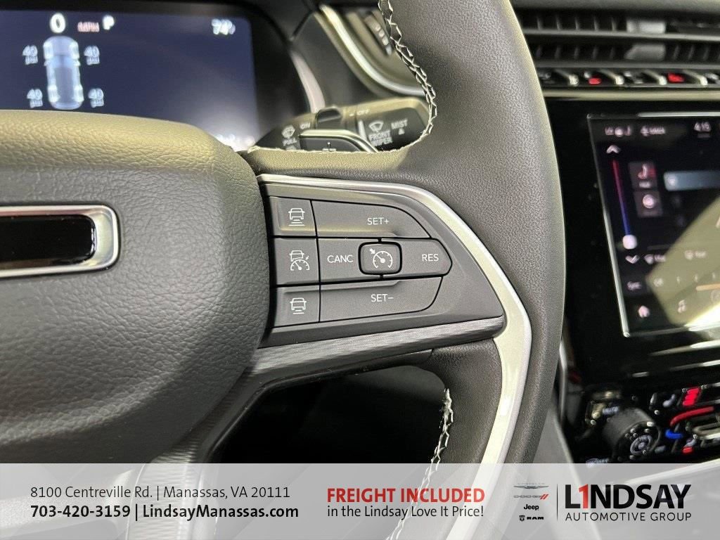 New 2025 Jeep Grand Cherokee Laredo X w/ Luxury Tech Group I image 31