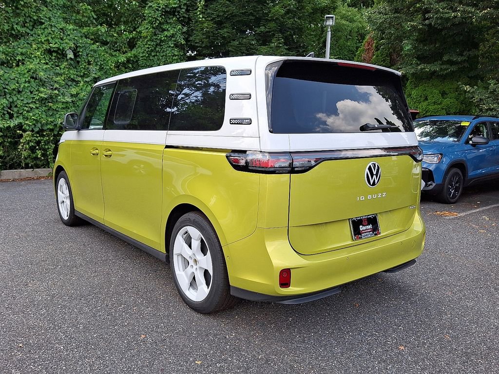 New 2025 Volkswagen ID. Buzz 1st Edition image 3