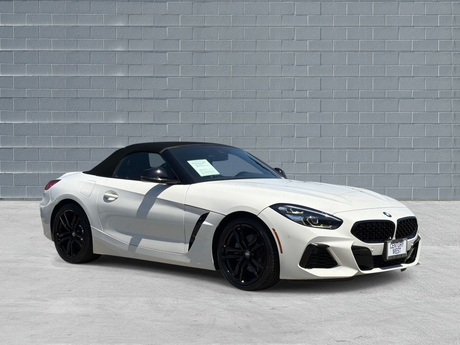 Used 2021 BMW Z4 sDrive30i w/ M Sport Package RWD image 2