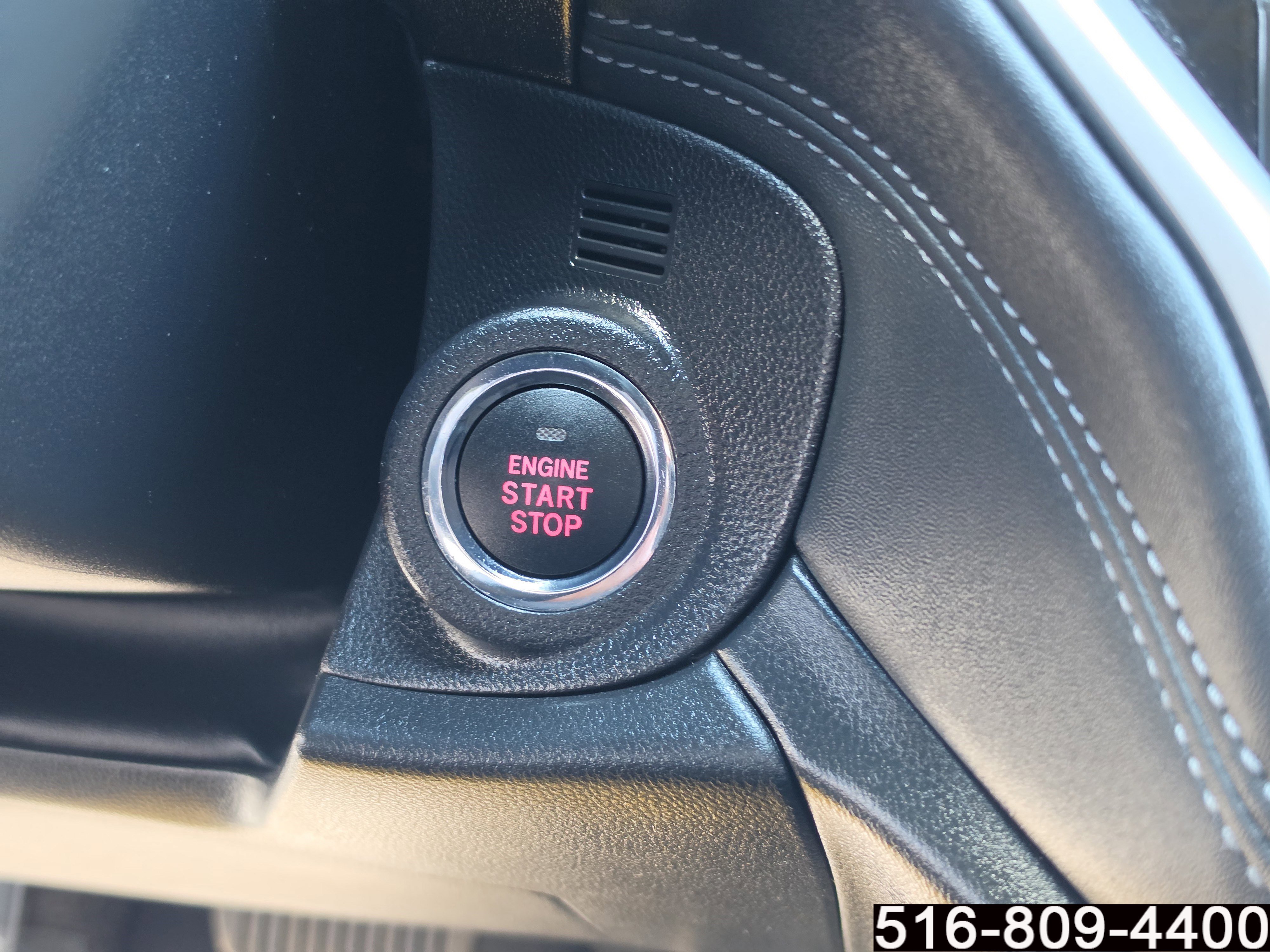 Used 2020 Subaru Outback Limited image 21