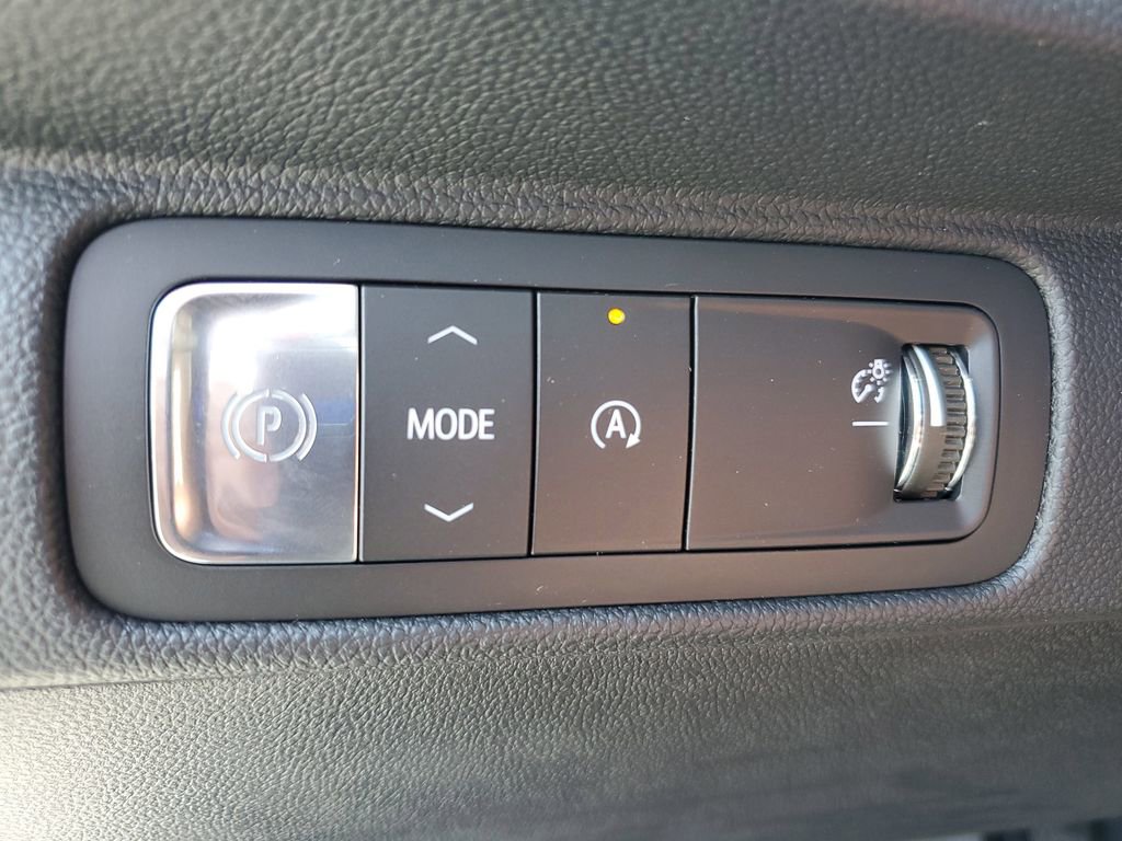 New 2026 Chevrolet Traverse LT w/ Driver Confidence Package image 21