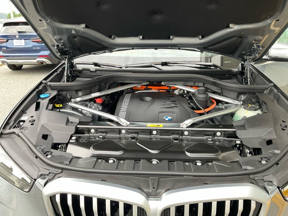 New 2026 BMW X5 xDrive50e AWD/4WD image 16