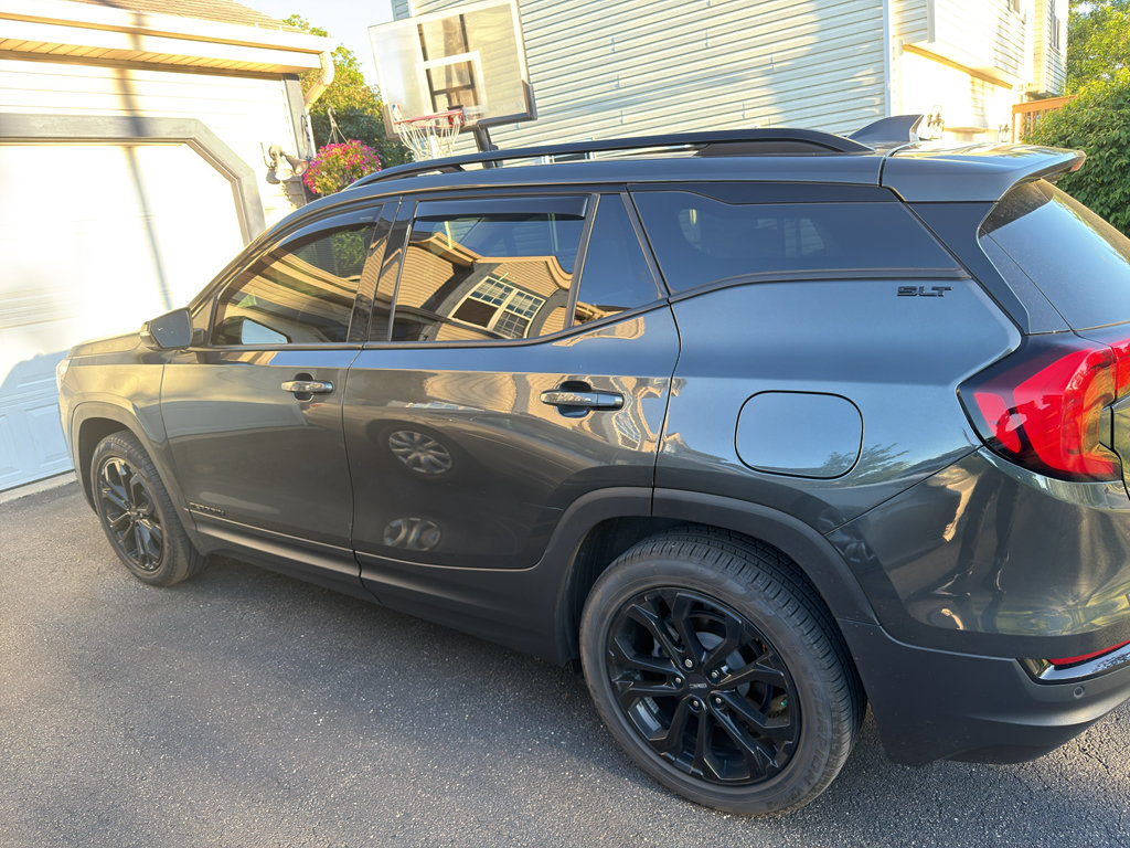 Used 2019 GMC Terrain SLT w/ Preferred Package AWD/4WD image 4