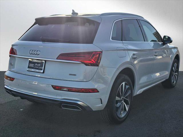 Used 2024 Audi Q5 2.0T Premium Plus image 3