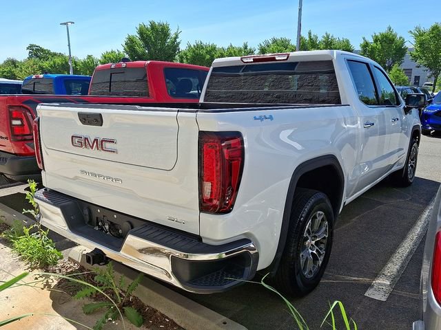 Used 2026 GMC Sierra 1500 SLT AWD/4WD image 4