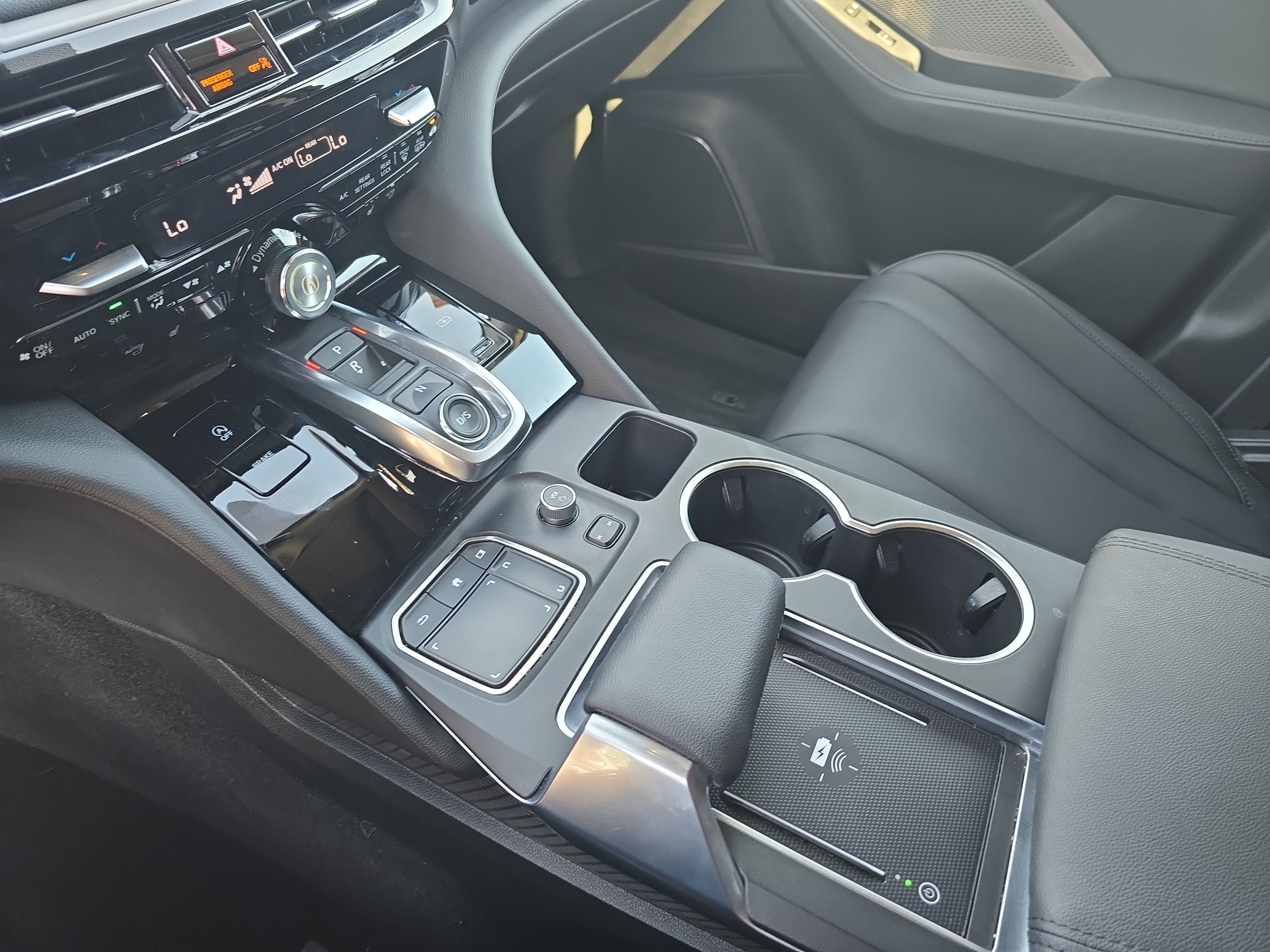Certified 2024 Acura MDX SH-AWD image 26