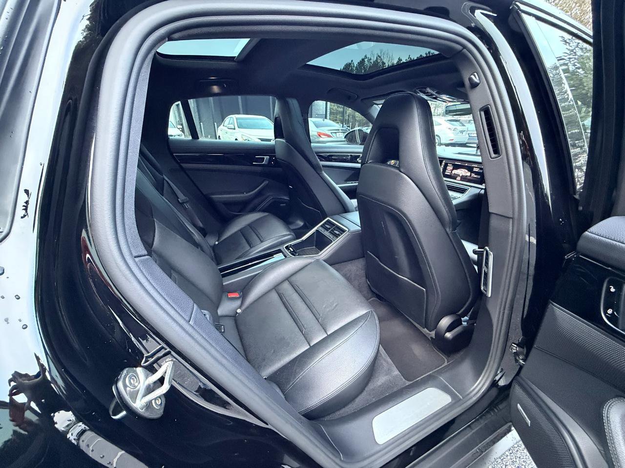 Used 2018 Porsche Panamera 4 AWD/4WD image 12