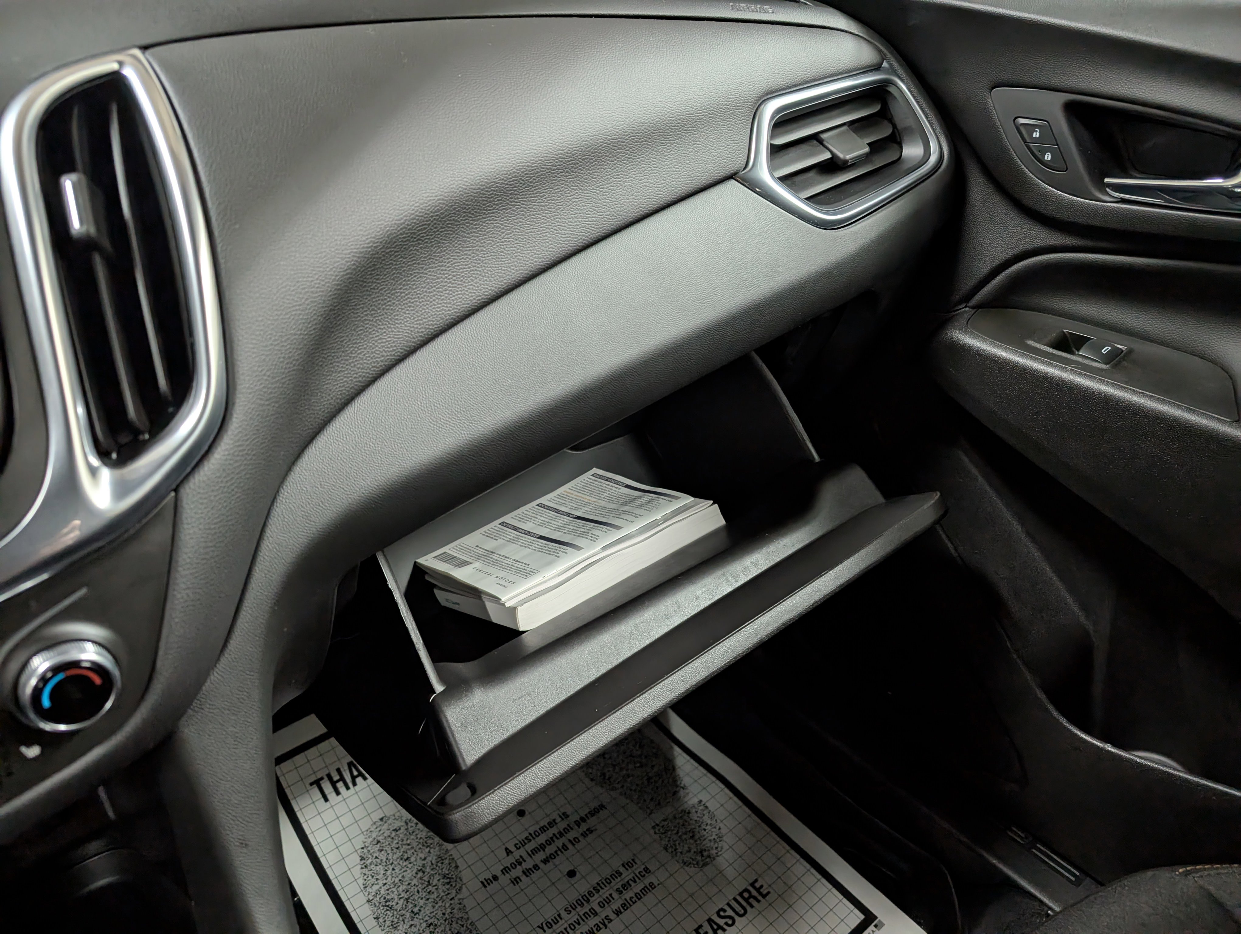 Used 2021 Chevrolet Equinox LT image 20