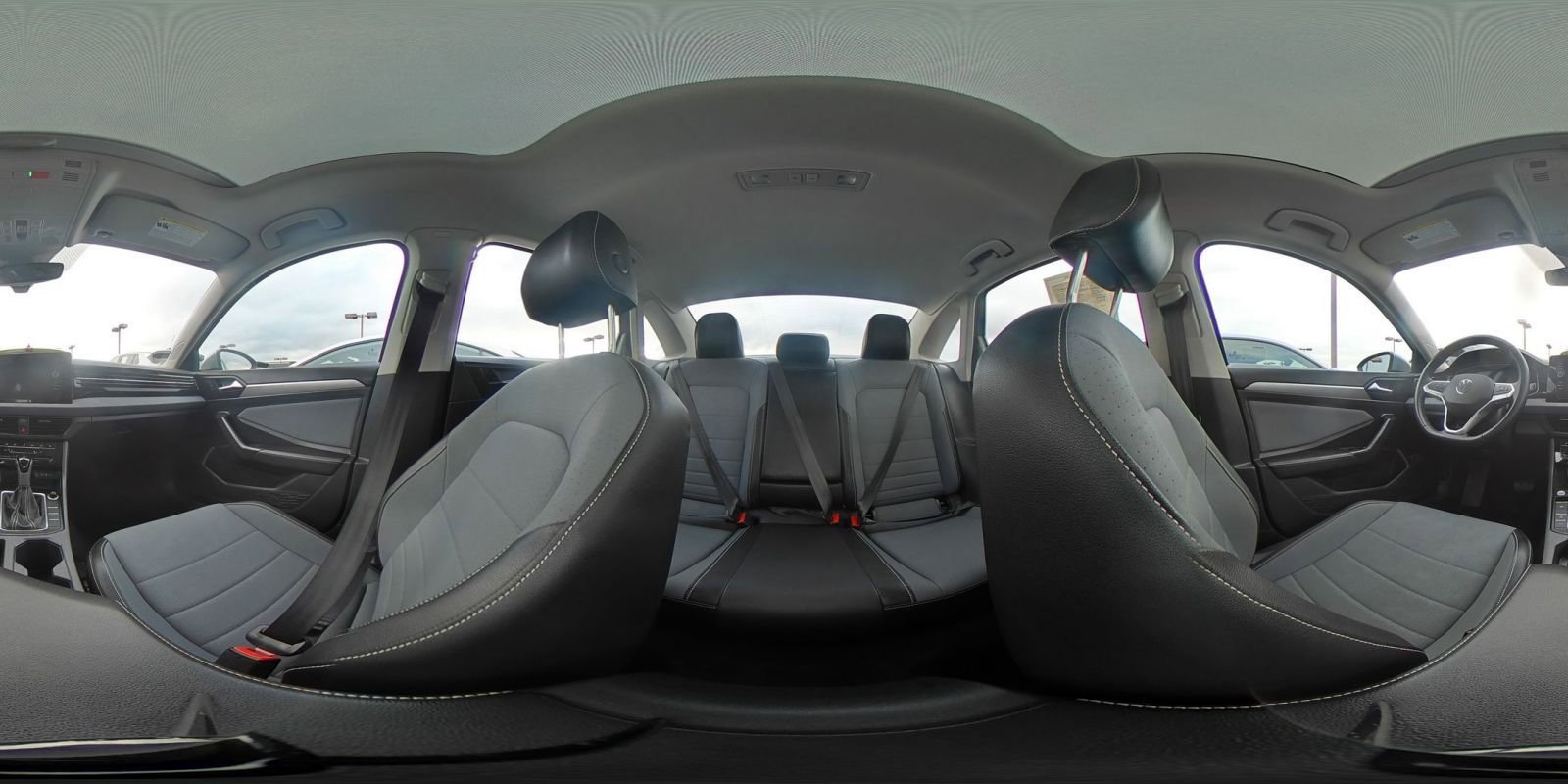 Used 2025 Volkswagen Jetta SE image 43