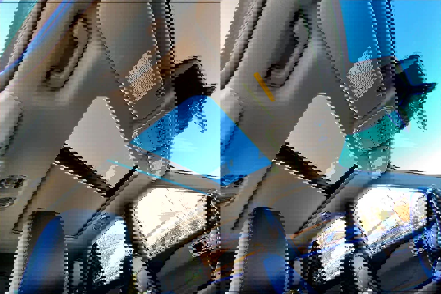 Used 2022 Ford Explorer XLT w/ Equipment Group 202A image 14