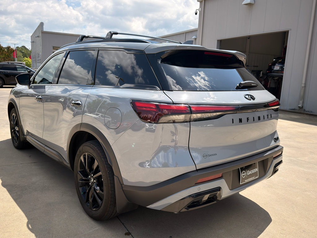 Used 2025 INFINITI QX60 Luxe w/ Black Edition FWD image 5