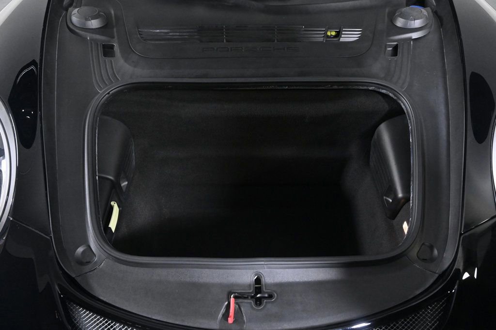 Used 2018 Porsche 911 GT3 image 23