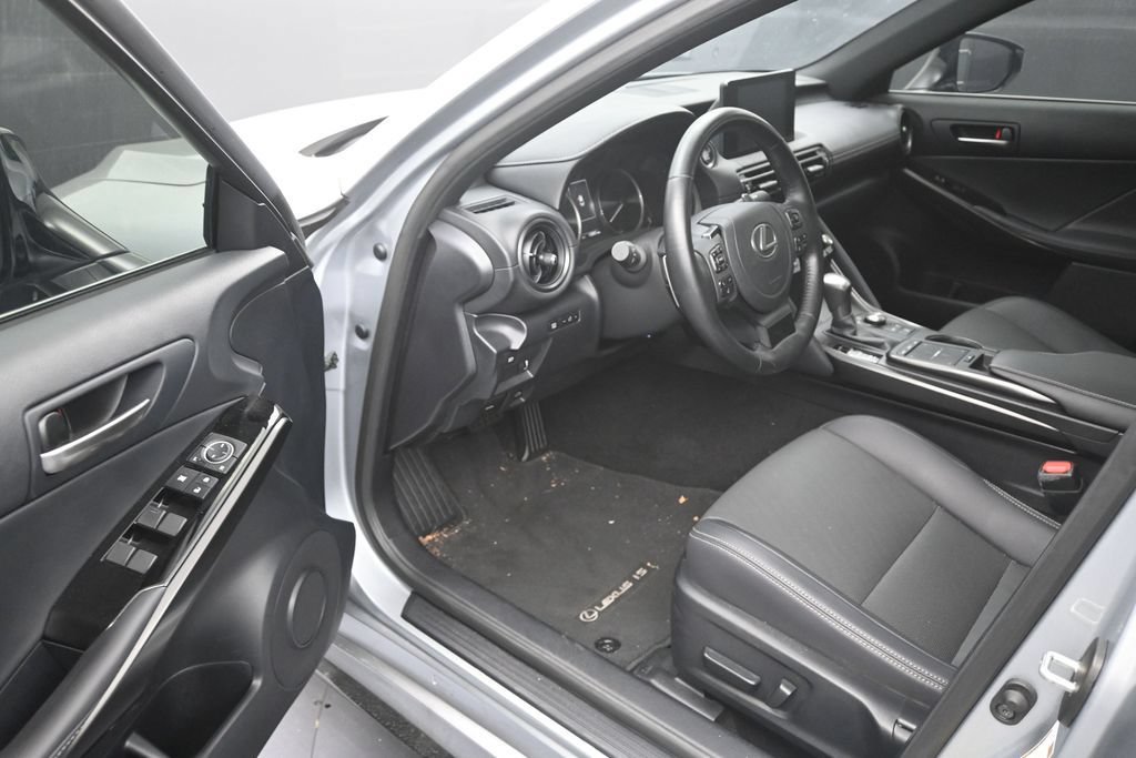 Used 2025 Lexus IS 350 F Sport w/ Accessory Package 2 RWD image 10