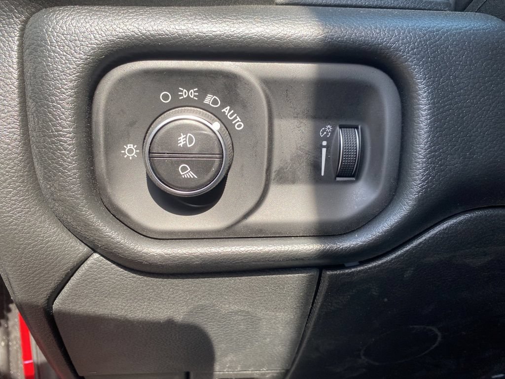 New 2026 RAM 3500 Tradesman AWD/4WD image 24