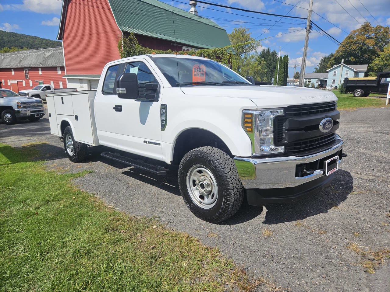 Used 2019 Ford F350 XL w/ XL Value Package image 2