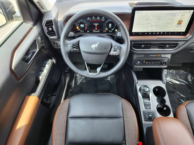Certified 2025 Ford Bronco Sport Outer Banks w/ Outer Banks Tech Package+ AWD/4WD image 13