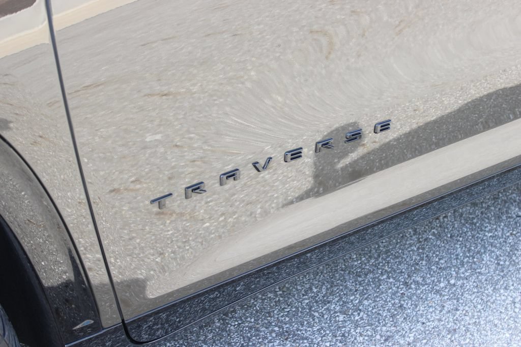 Used 2024 Chevrolet Traverse RS AWD/4WD image 8