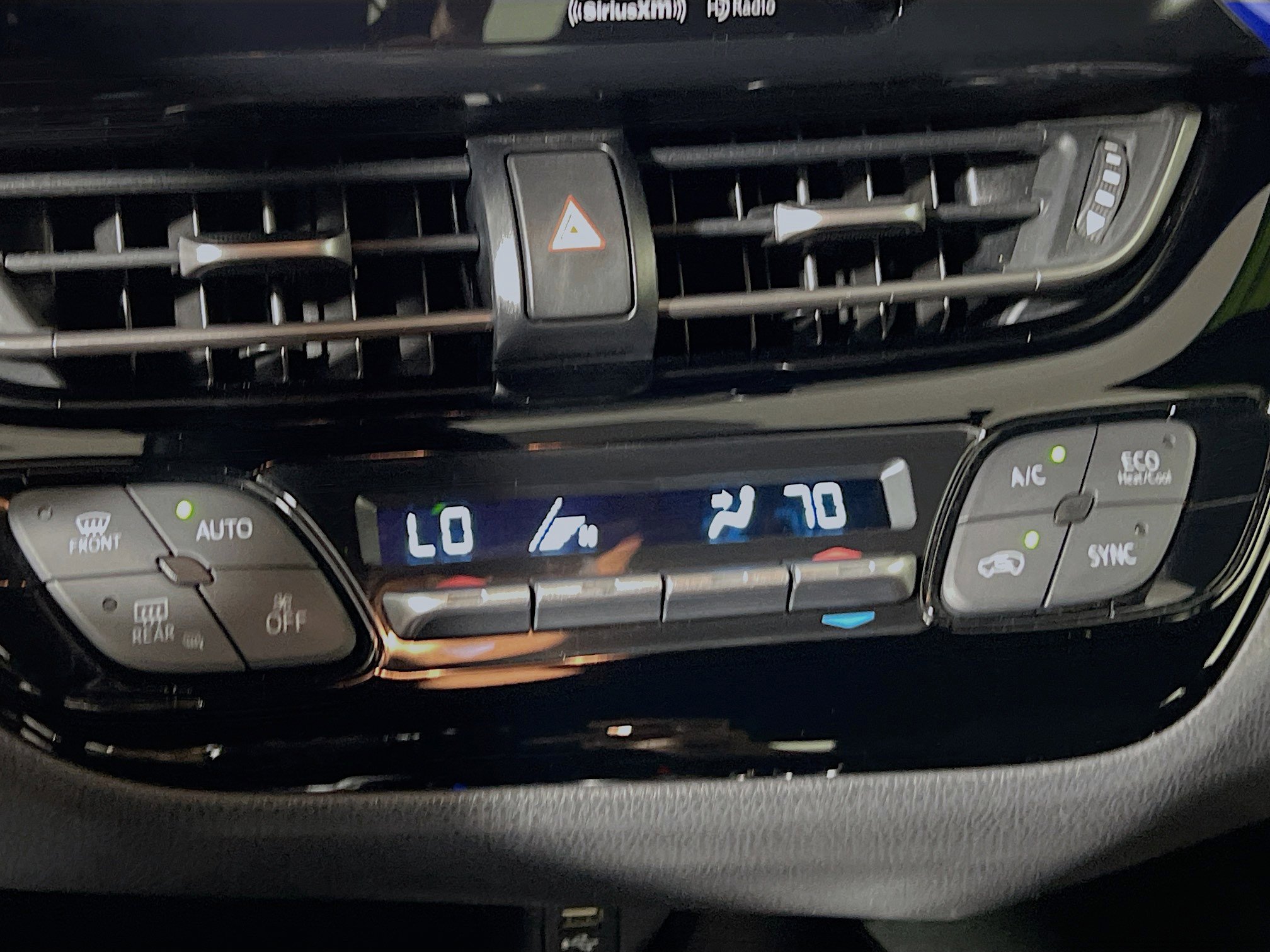 Used 2020 Toyota C-HR XLE image 26