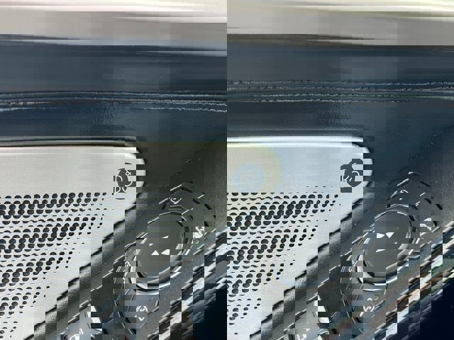 Certified 2021 Ford Explorer Platinum w/ Equipment Group 601A image 27