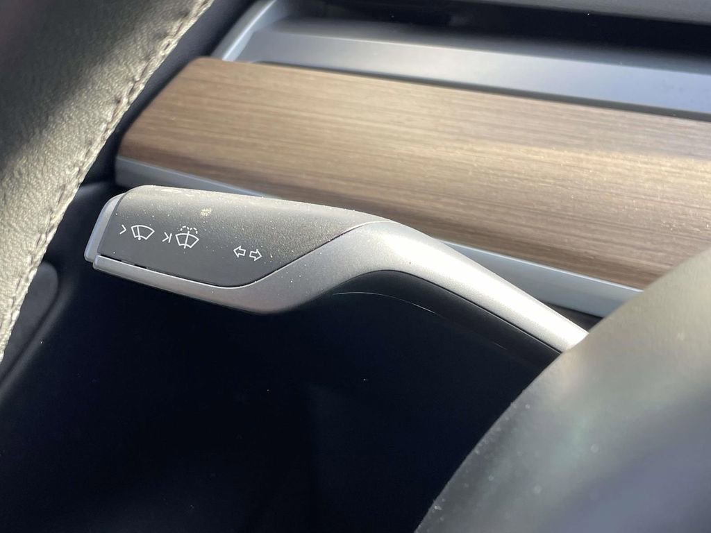 Used 2020 Tesla Model 3 Long Range image 12