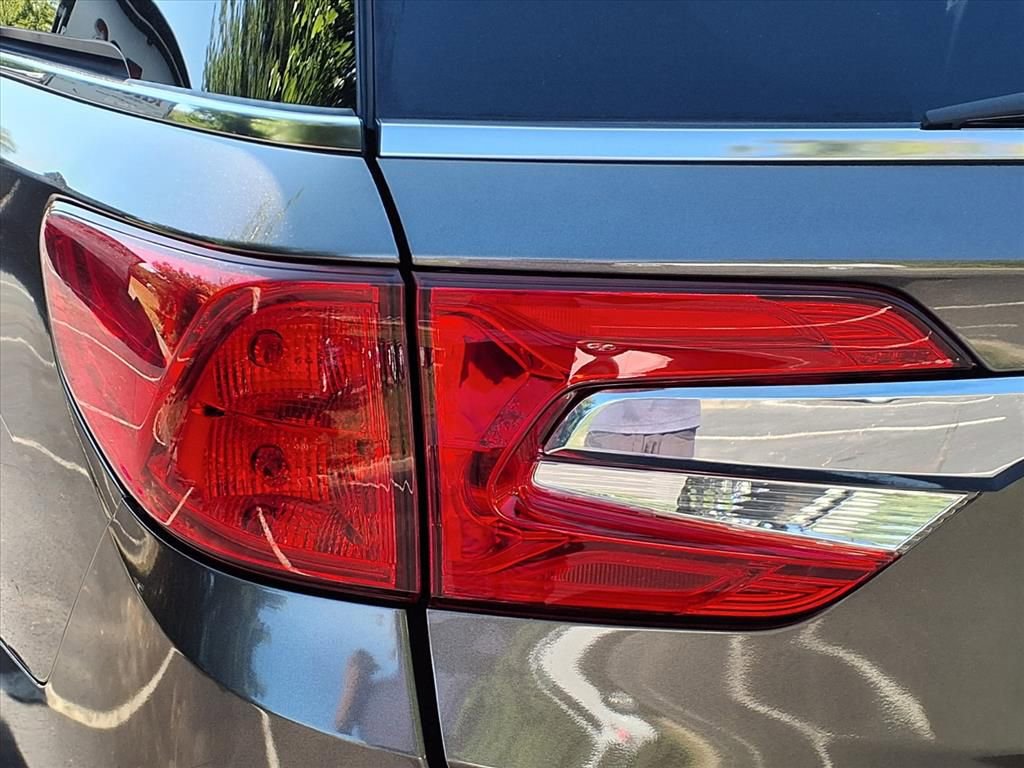 Used 2018 Honda Odyssey Elite image 26