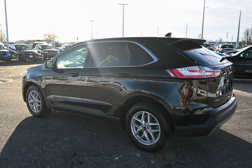 Certified 2024 Ford Edge SEL w/ Convenience Package image 7