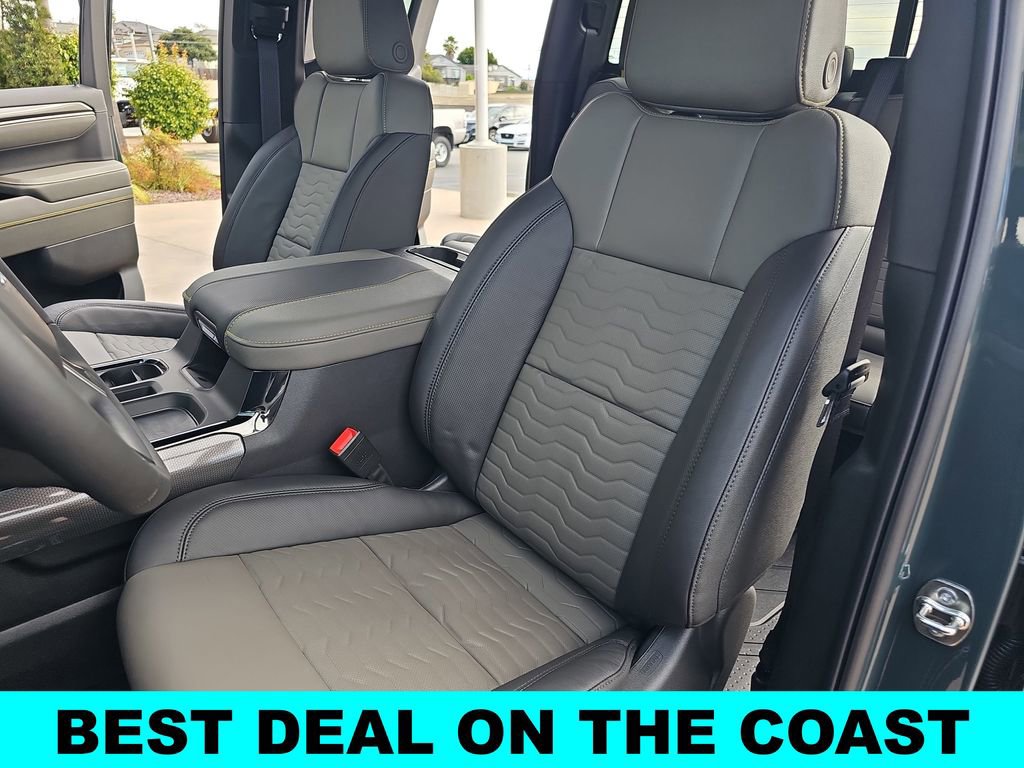 New 2026 Chevrolet Silverado 1500 ZR2 w/ Dark Appearance Package image 14