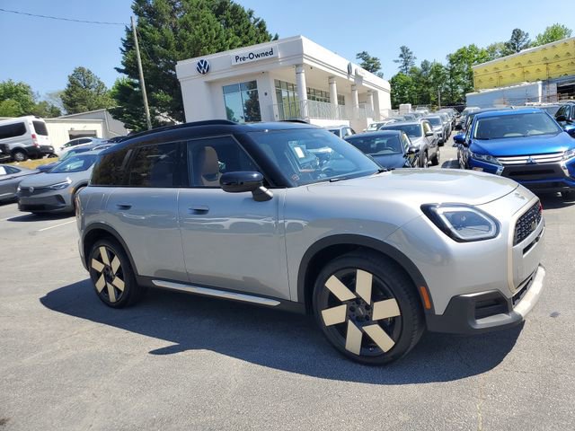 Used 2025 MINI Cooper Countryman S w/ Comfort Package Max image 3