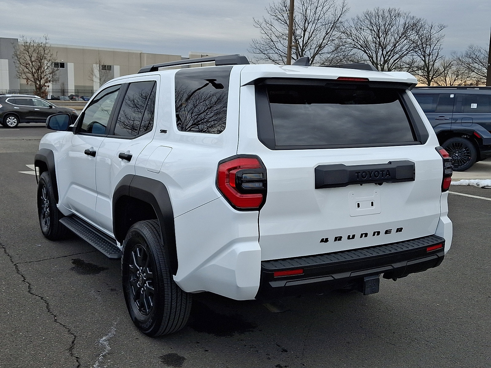Used 2025 Toyota 4Runner SR5 image 4