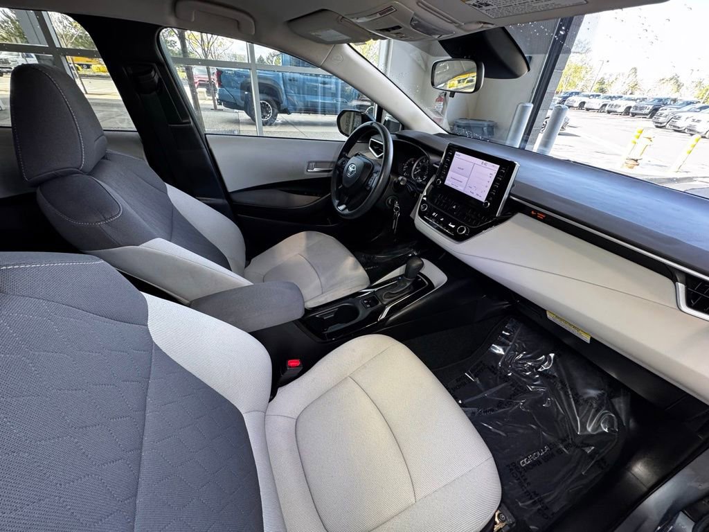 Certified 2020 Toyota Corolla LE w/ Carpet Mat Package (TMS) FWD image 48