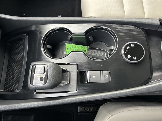 Used 2023 Nissan Rogue SV w/ SV Premium Package image 30