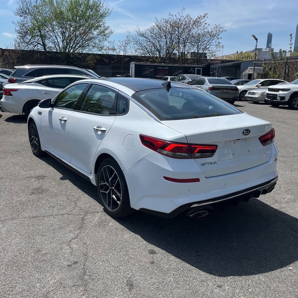 Used 2020 Kia Optima SE FWD image 4